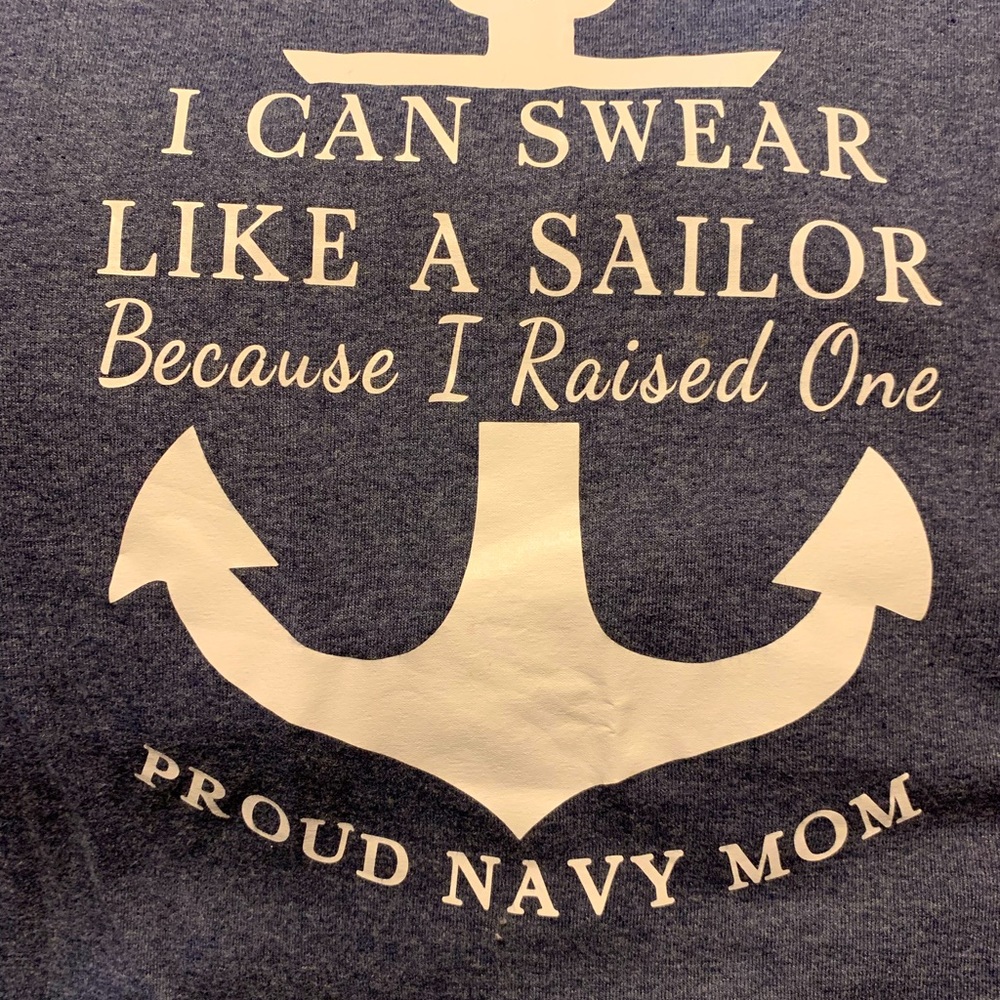 Navy Mom T shirt size L